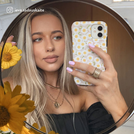 Pure Bliss - Daisy Samsung Galaxy A35 Case 11