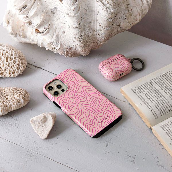 BURGA iPhone 17 Pro ケース (Spot On) Spot On - iPhone 17 Pro Case | BURGA