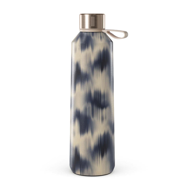 EL_11B8_W-BOTTLE_800-RG