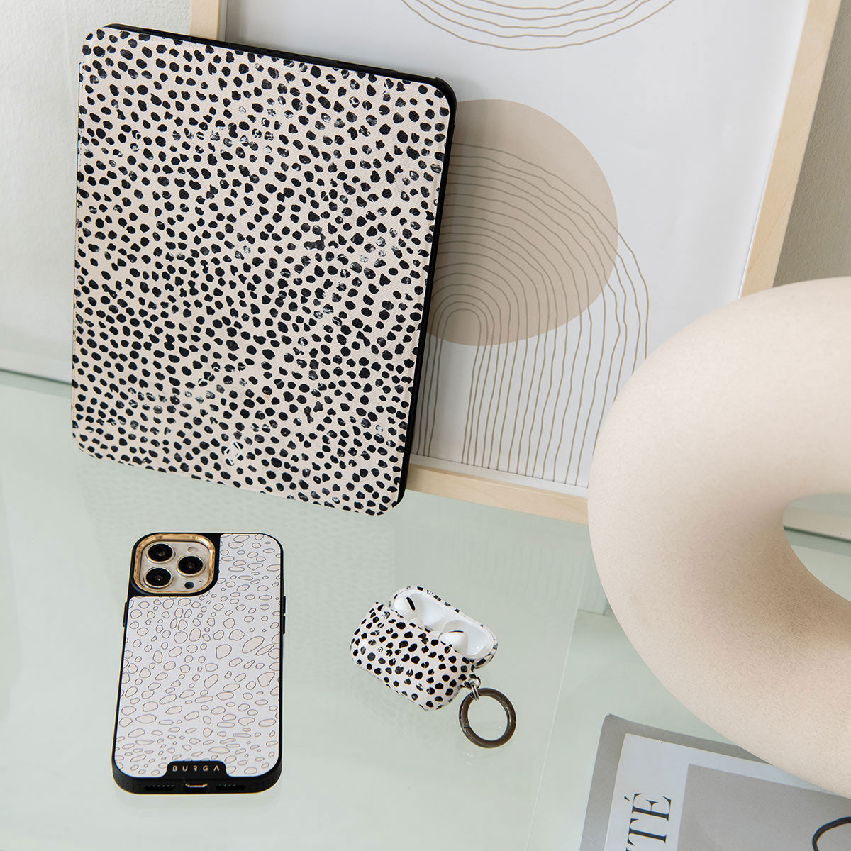 Almond Latte - Cute Apple Airpod Case Cover | BURGA
