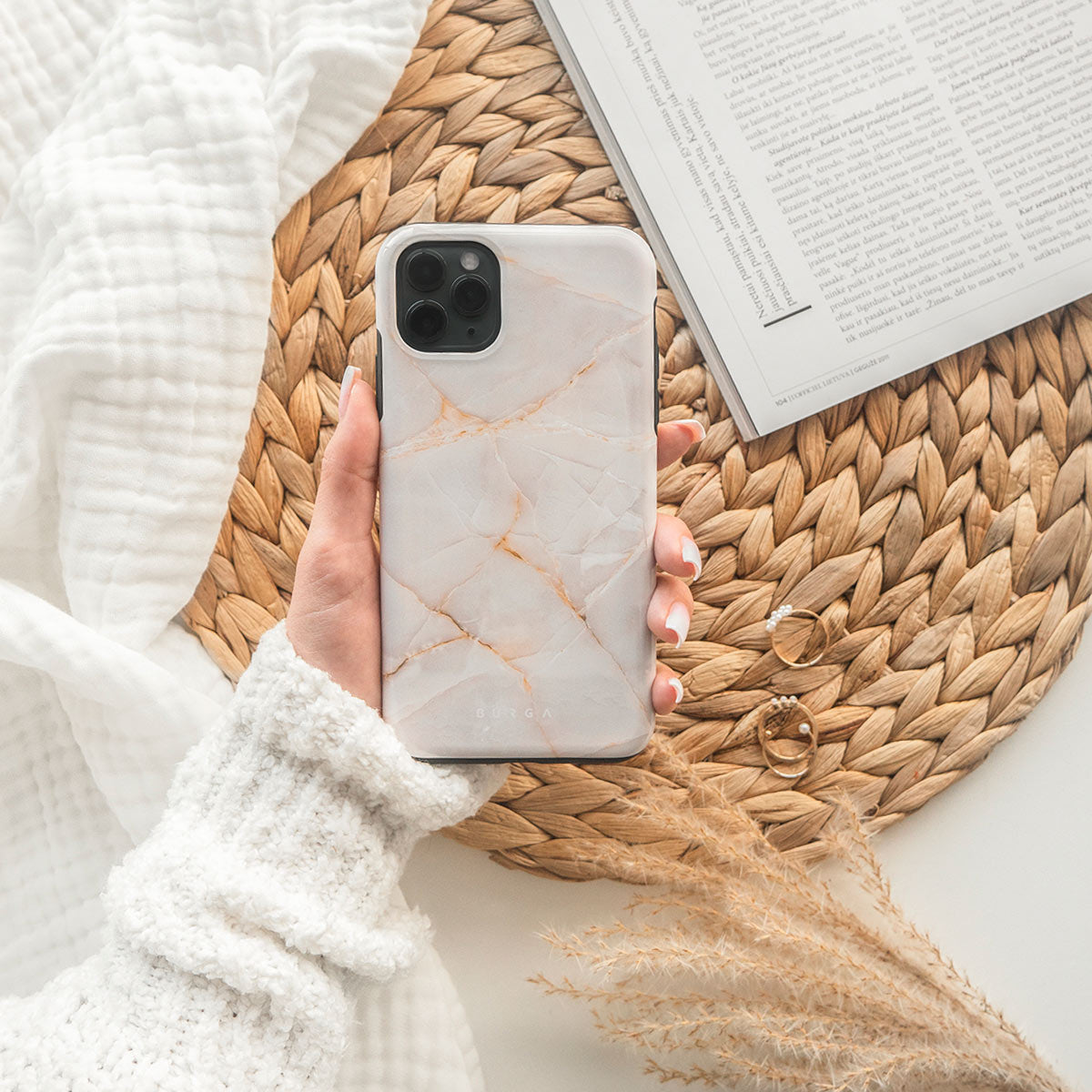 【新品】BURGA マーブルデザイン ハードケース　iPhone17 ベージュ Vanilla Sand - Marble iPhone 17 Pro Max Case | BURGA