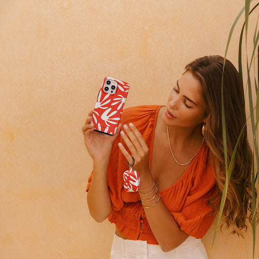 Heatwave - iPhone 15 Case 24