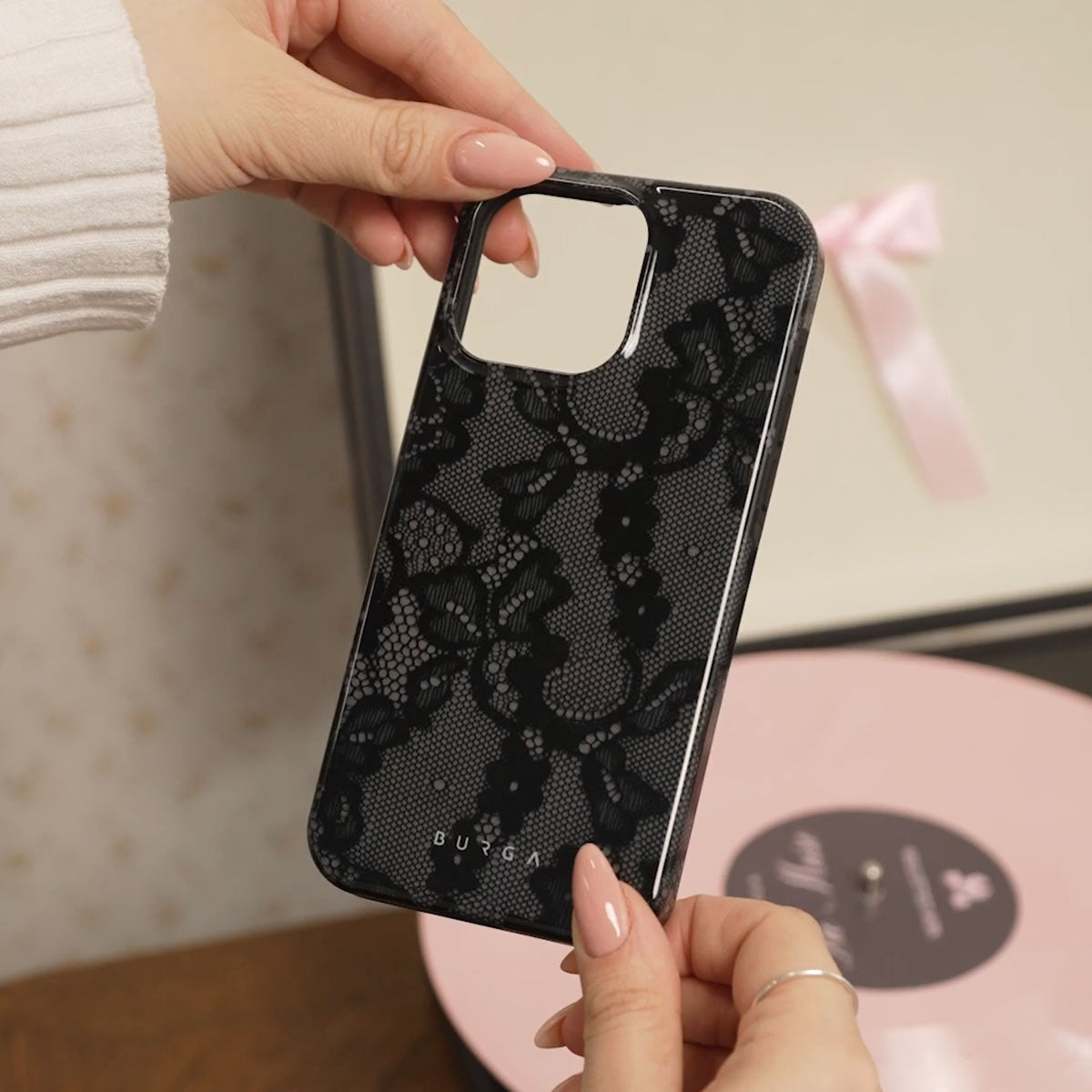 Magnetic - iPhone 17 Case | BURGA